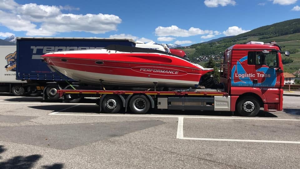 Trasporto Nautico: Barche a Vela e Barche a Motore